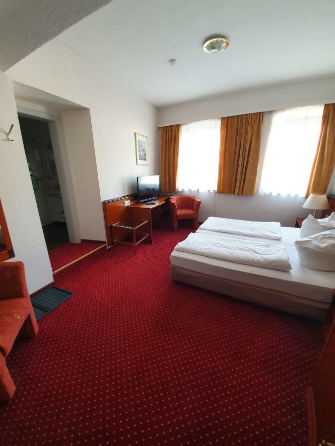 Hotel & Restaurant Krone Rehau Zewnętrze zdjęcie